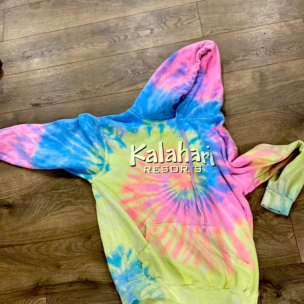 Sweatshirt size small